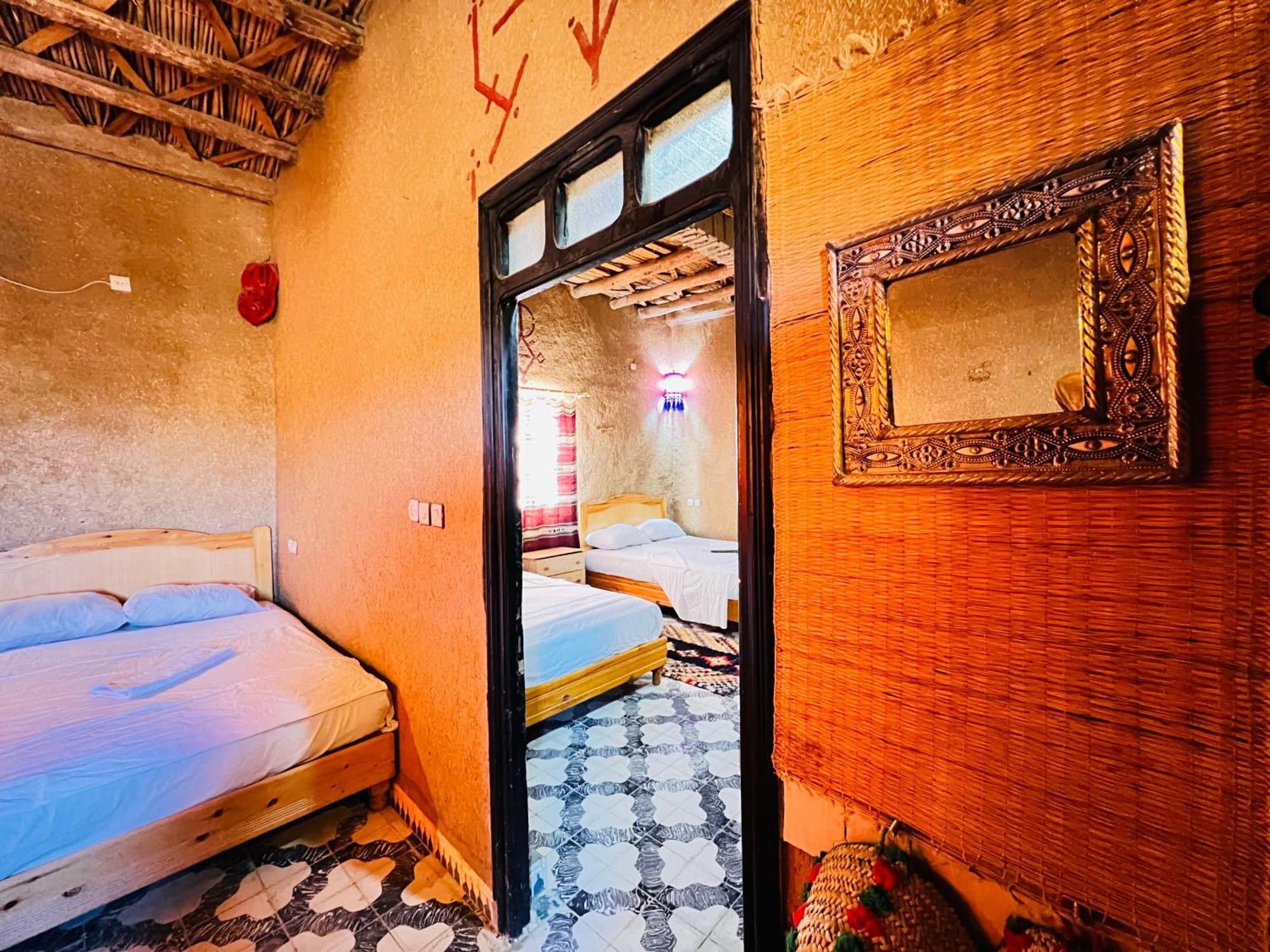 Hotel Camping Les Roses Des Dunes & Piscine 梅尔祖卡 外观 照片