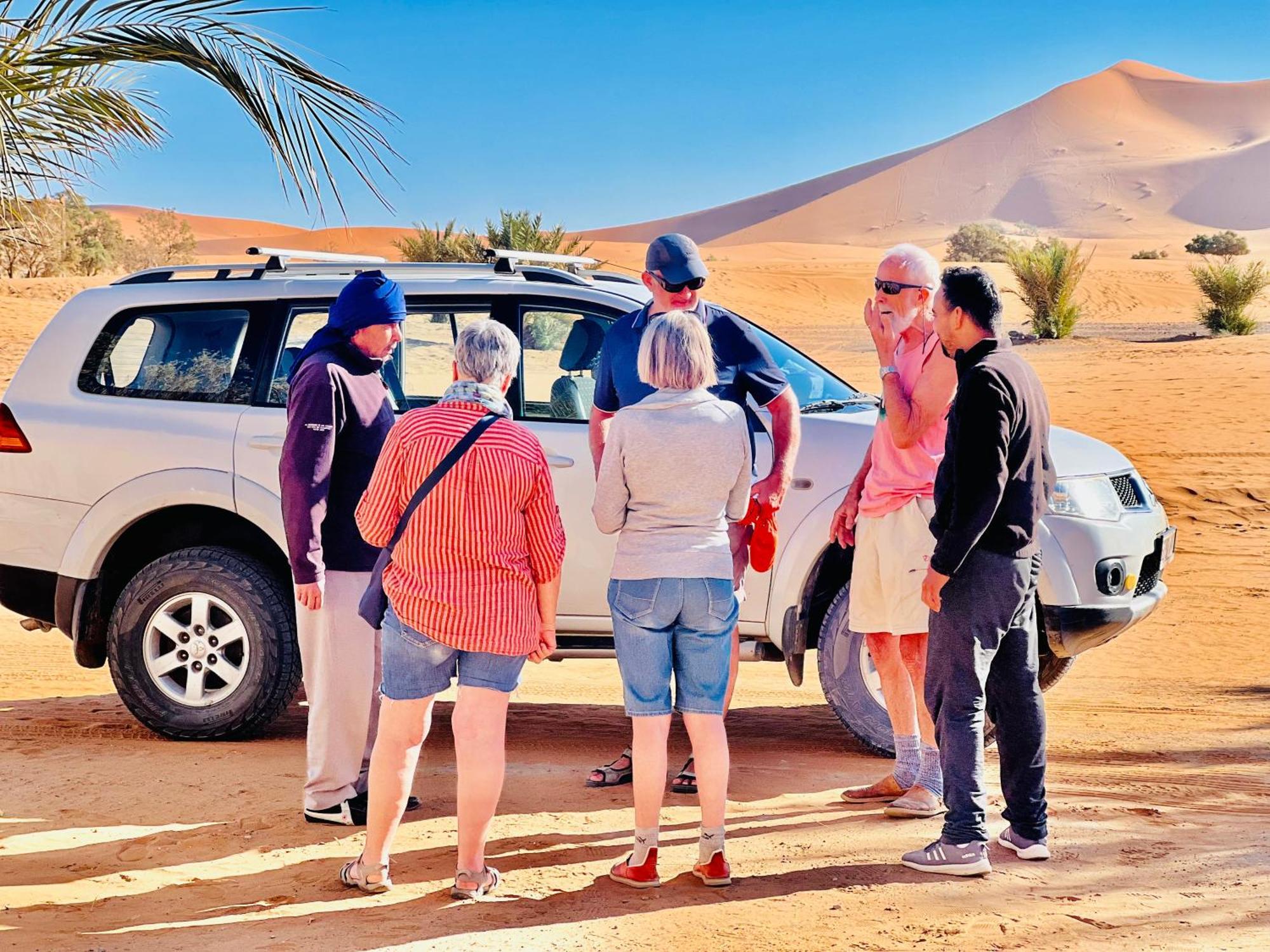 Hotel Camping Les Roses Des Dunes & Piscine 梅尔祖卡 外观 照片