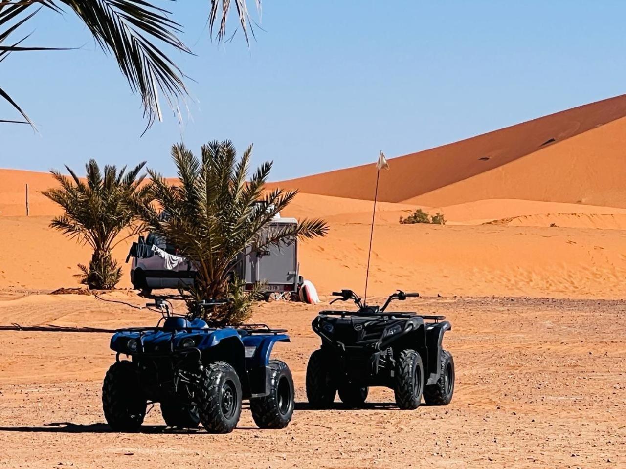 Hotel Camping Les Roses Des Dunes & Piscine 梅尔祖卡 外观 照片